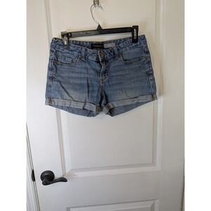 Aeropostale Womens Midi Denim Shorts Medium Wash Cuffed Size 10 RN121726